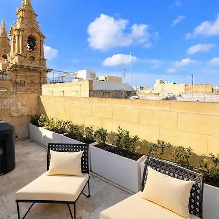 Valletta Vibes Floor With Jacuzzi